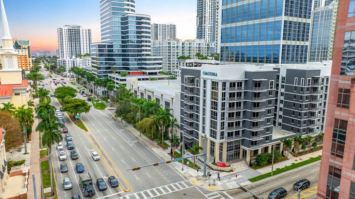 Aerial view of Coasterra Apartments in Fort Lauderdale, FL